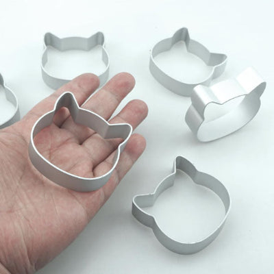 EMPORTE PIECE 5 Chat acier