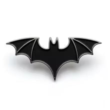 Emporte pièce Halloween  d'une chauve-souris noirs sur fond blanc