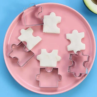 EMPORTE PIECE DANS ASSIETTE ROSE