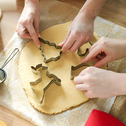 lot de 4 Emporte pièce Noël Sapin et rêne sur pâte