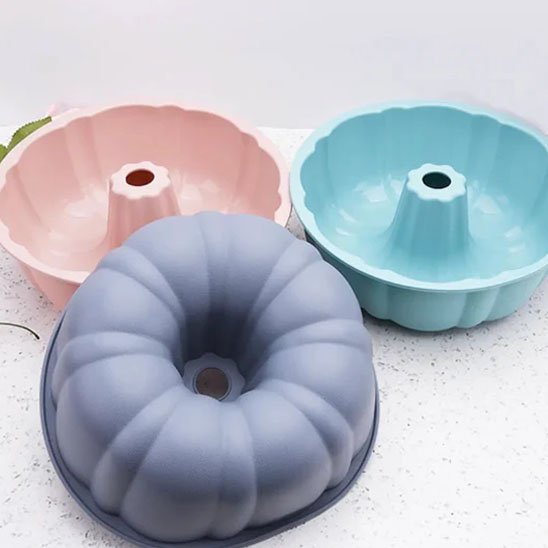3 Moule à gâteau en silicone gris, rose et bleu